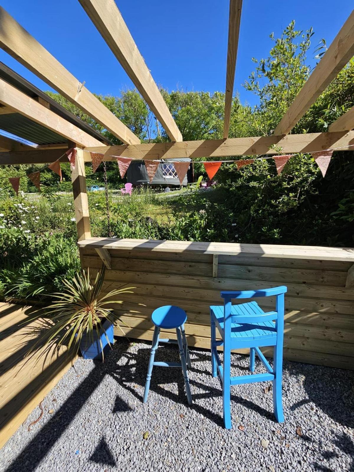 Granville House Apartments And Garden Suites Ballyferriter Exterior foto